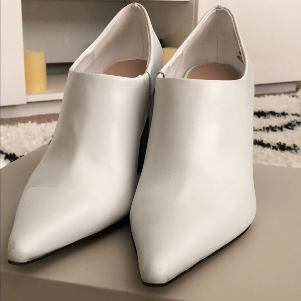 Zara White shoes, geometric heel | S 6